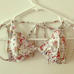 Petite string bikini